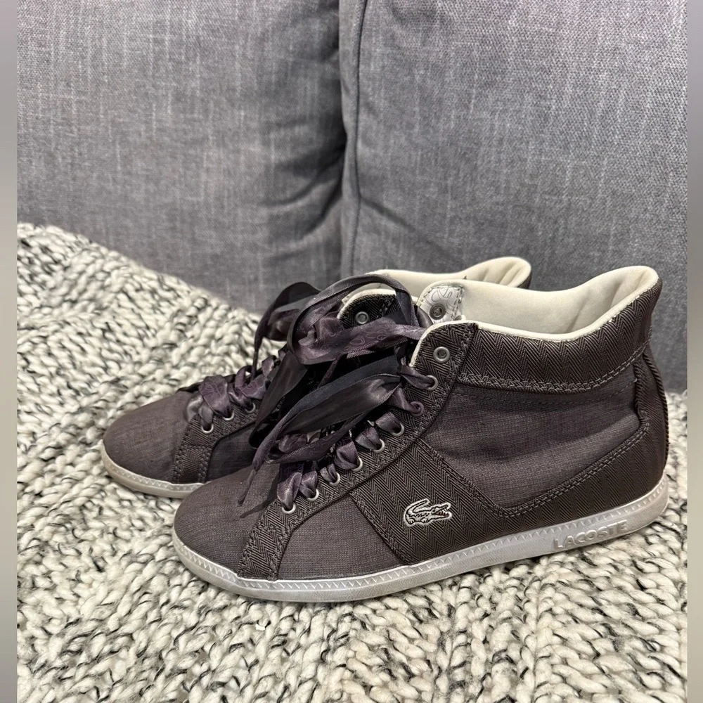 Lacoste Women's High-Top Sneakers in Dark Purple
